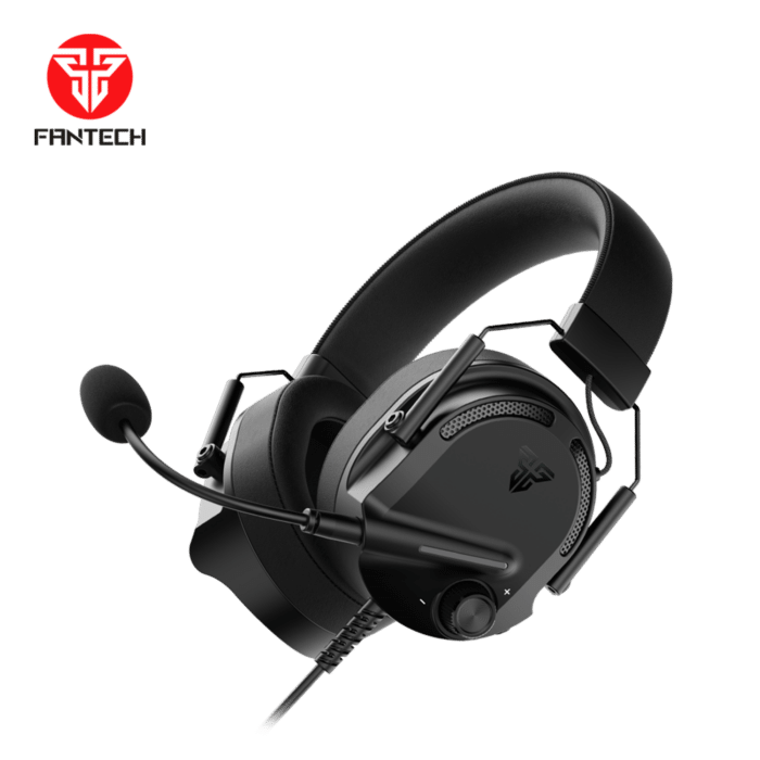 FANTECH ALTO MH91 MULTI-PLATFORM GAMING HEADSET - In Use